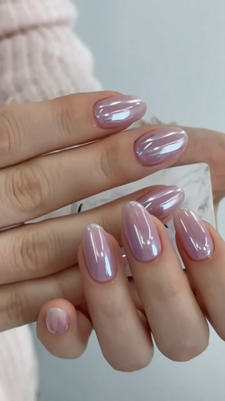 Purple chrome nail artistry